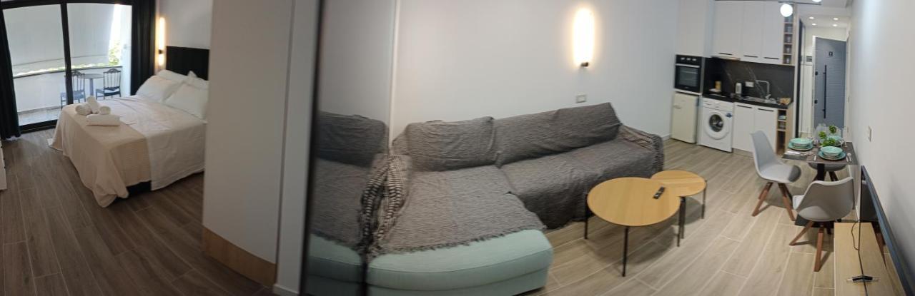 Deluxe Apartment Bllok Tirana Buitenkant foto